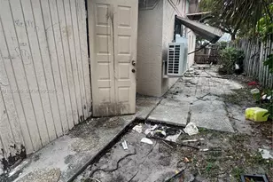 2231 NW 43rd Terrace, Lauderhill, FL 33313 - Photo 34