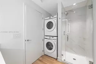 700 NE 24th St, Miami, FL 33137 - Photo 32