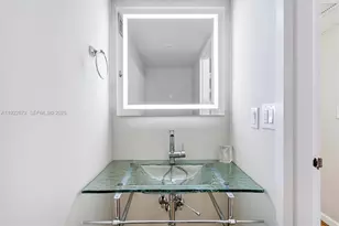 600 Parkview Dr, Hallandale Beach, FL 33009 - Photo 12