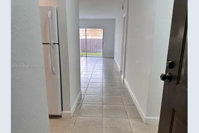 10900 SW 104th St #116, Miami, FL 33176 - Photo 2