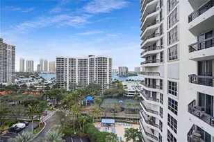 3500 Mystic Pointe Dr, Aventura, FL 33180 - Photo 76