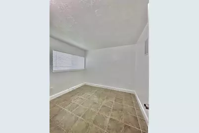 10 NW 77th St #2, Miami, FL 33150 - Photo 10