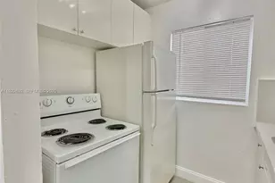 10 NW 77th St, Miami, FL 33150 - Photo 4