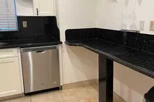 3141 N Palm Aire Dr, Pompano Beach, FL 33069 - Photo 38