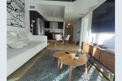 41 SE 5th St #710, Miami, FL 33131 - Photo 6