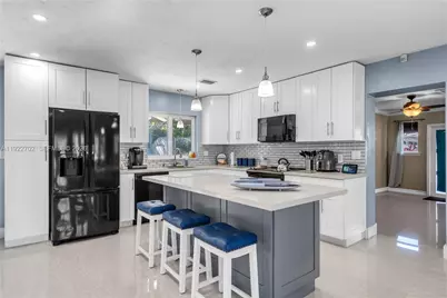 9340 SW 178th Street, Palmetto Bay, FL 33157 - Photo 12