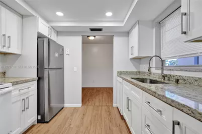 2441 SW 82nd Ave #205, Davie, FL 33324 - Photo 18