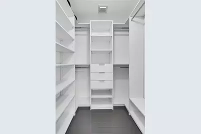 488 NE 18th St #2311, Miami, FL 33132 - Photo 22