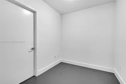 488 NE 18th St #2311, Miami, FL 33132 - Photo 14