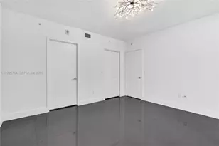 488 NE 18th St, Miami, FL 33132 - Photo 24