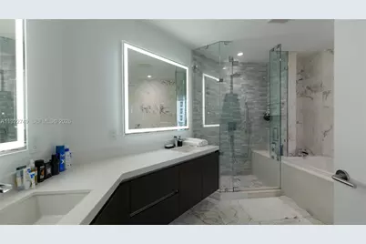 851 NE 1st Ave #3309, Miami, FL 33132 - Photo 14