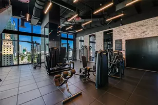 398 NE 5th St, Miami, FL 33132 - Photo 12