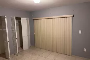 1310 NW 24th Ave, Miami, FL 33125 - Photo 8