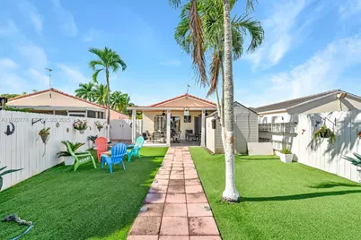 17101 SW 142nd Pl, Miami, FL 33177 - Photo 14