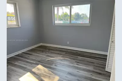 [Address not provided], Hialeah, FL 33013 - Photo 18