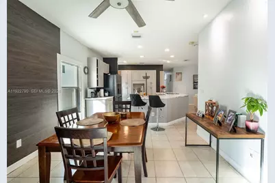 17082 NW 11th St, Pembroke Pines, FL 33028 - Photo 10