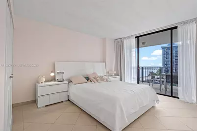 1865 Brickell Ave #A1013, Miami, FL 33129 - Photo 18