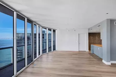 465 Brickell Ave #5701, Miami, FL 33131 - Photo 8