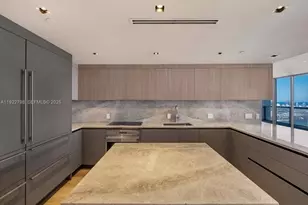 465 Brickell Ave, Miami, FL 33131 - Photo 34