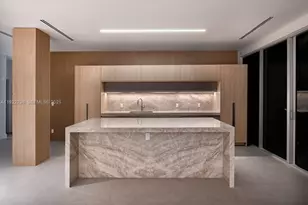 465 Brickell Ave, Miami, FL 33131 - Photo 4