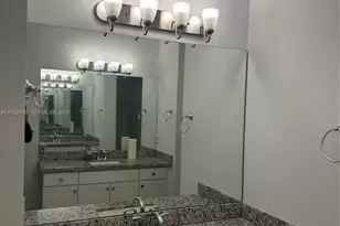 11718 SW 13th Ct, Pembroke Pines, FL 33025 - Photo 6