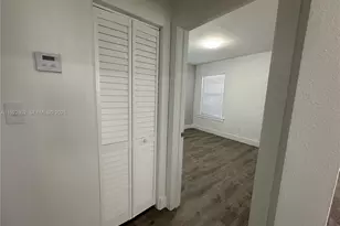 4249 Bougainvilla Dr, Lauderdale by the Sea, FL 33308 - Photo 14