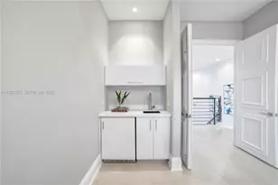 13693 Deering Bay Dr, Coral Gables, FL 33158 - Photo 42