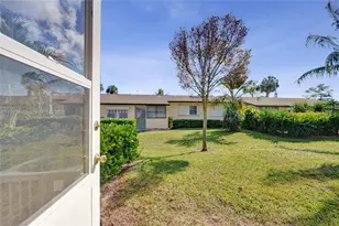 2915 Crosley Dr W, West Palm Beach, FL 33415 - Photo 42