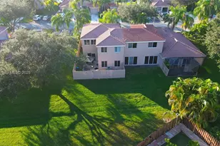 1736 SW 109th Terrace, Davie, FL 33324 - Photo 40