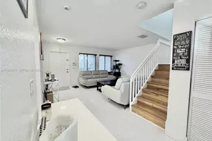 1736 SW 109th Terrace, Davie, FL 33324 - Photo 8