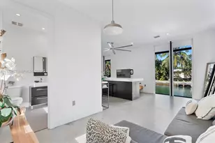 1009 NE 104th St, Miami Shores, FL 33138 - Photo 58
