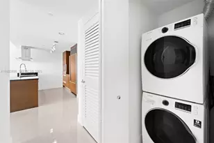 485 Brickell Ave, Miami, FL 33131 - Photo 6