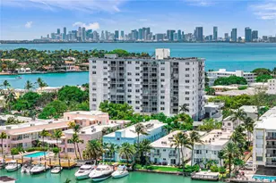 6900 Bay Dr, Miami Beach, FL 33141 - Photo 26