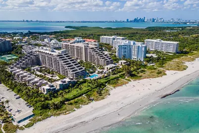 161 Crandon Blvd #125, Key Biscayne, FL 33149 - Photo 34