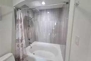 9172 Collins Ave, Surfside, FL 33154 - Photo 14