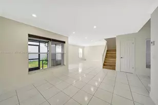 4852 Grapevine Wy, Davie, FL 33331 - Photo 20