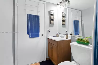 5490 W 21st Ct #309, Hialeah, FL 33016 - Photo 26