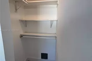 829 SW 18th Ave, Miami, FL 33135 - Photo 10