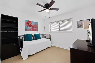 1601 Bay Rd #8, Miami Beach, FL 33139 - Photo 26
