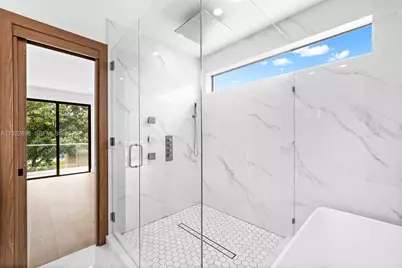 66 NW 50th St, Miami, FL 33127 - Photo 38