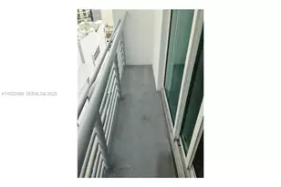 234 NE 3rd St, Miami, FL 33132 - Photo 10