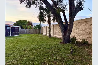 1701 SW 83rd Ter, Miramar, FL 33025 - Photo 16