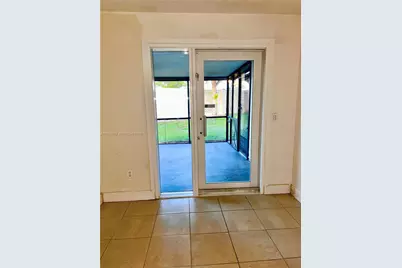 1701 SW 83rd Ter, Miramar, FL 33025 - Photo 10