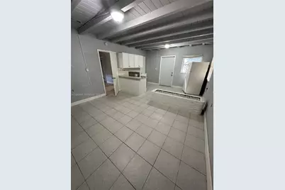 2304 NE 135th Ln, North Miami Beach, FL 33181 - Photo 20