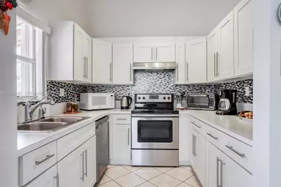 14117 SW 149th Ave, Miami, FL 33196 - Photo 24