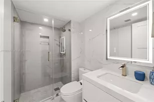 2801 NE 183rd St, Aventura, FL 33160 - Photo 16