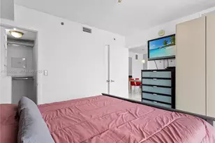 50 Biscayne Blvd, Miami, FL 33132 - Photo 14