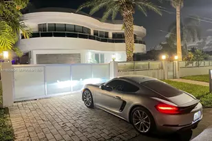 3344 NE 167th St, North Miami Beach, FL 33160 - Photo 4