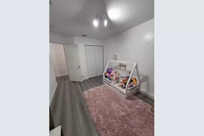 111 NW 2nd Ave #2, Hallandale Beach, FL 33009 - Photo 10