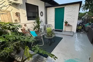 270 NW 109th St, Miami, FL 33168 - Photo 28